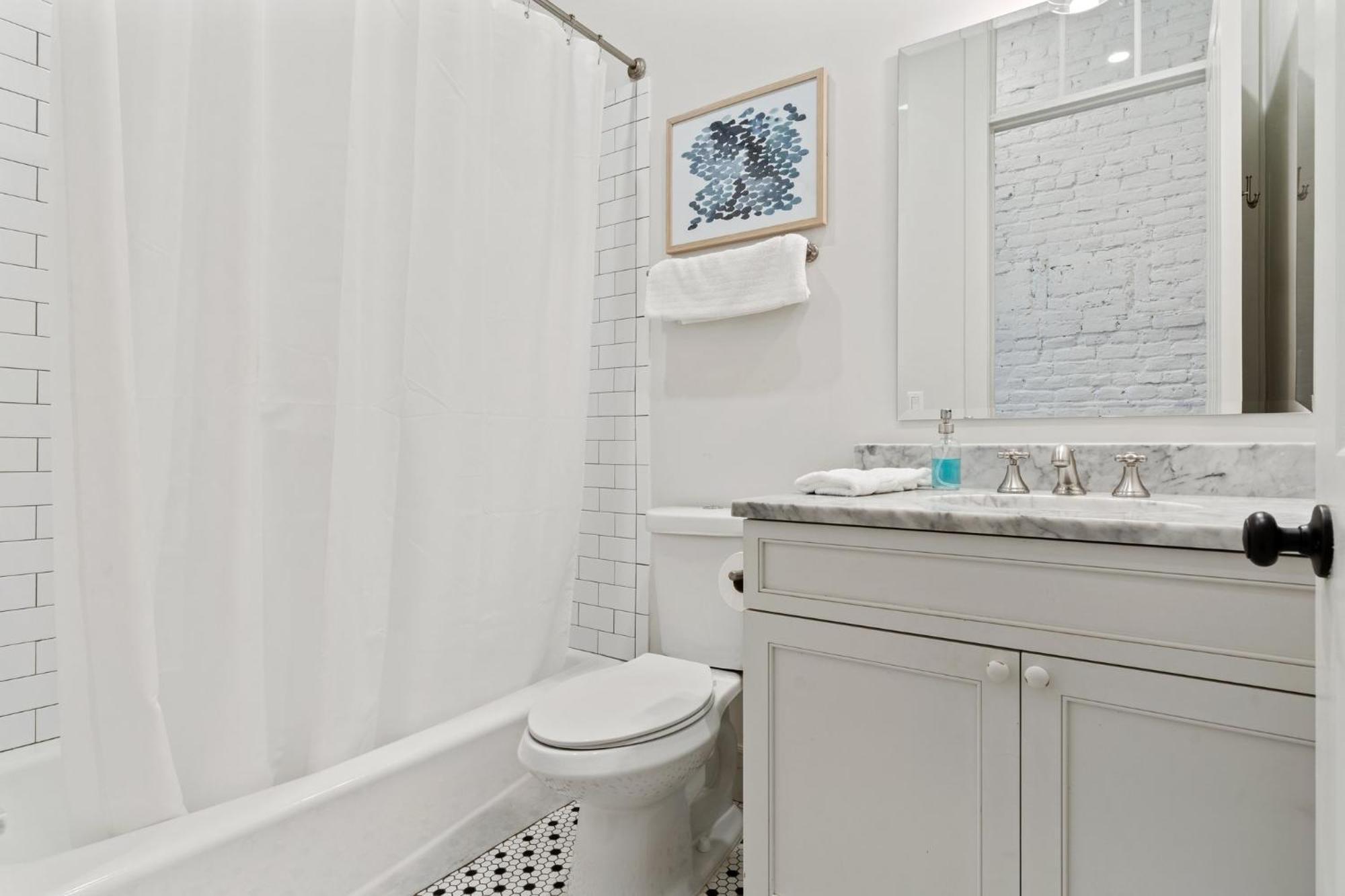Hotel 4Br Gem On Gravier Close To Dining & Souvenirs New Orleans Esterno foto